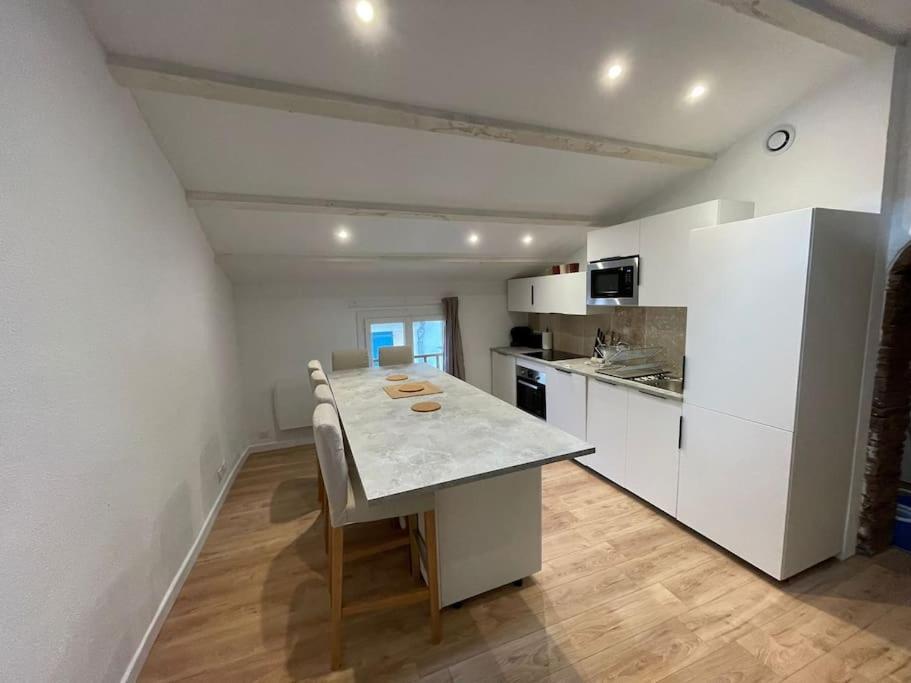 Apartamento Duplex Sous Les Toits Riez Exterior foto